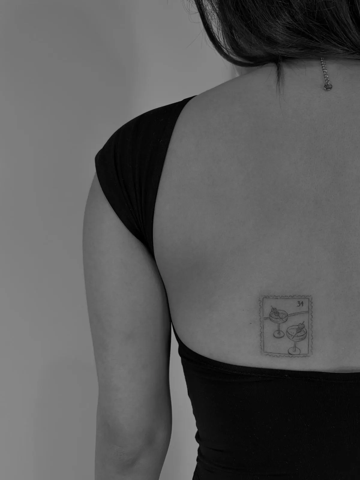 Beloved Lettering Fine Line Detail mit Second Skin Pflaster